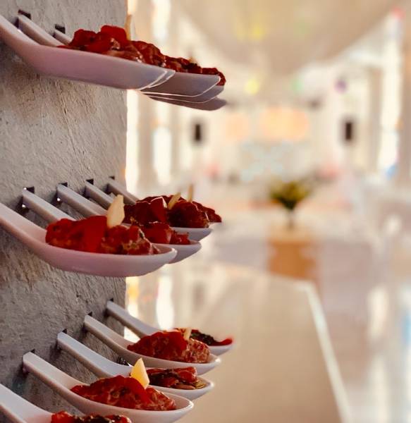 traiteur pour un événement professionnel proposant une cuisine originale Marseille